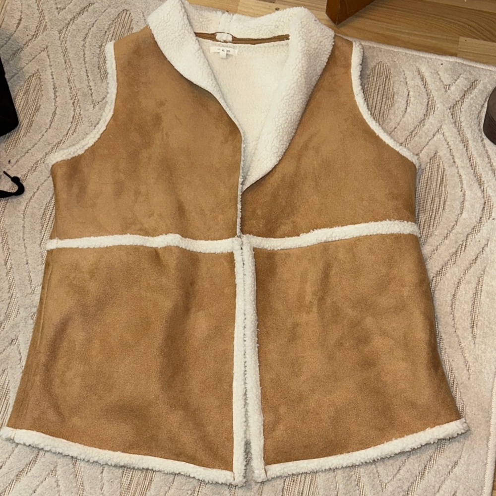 Maurices Tan and Cream Sleeveless Vest
